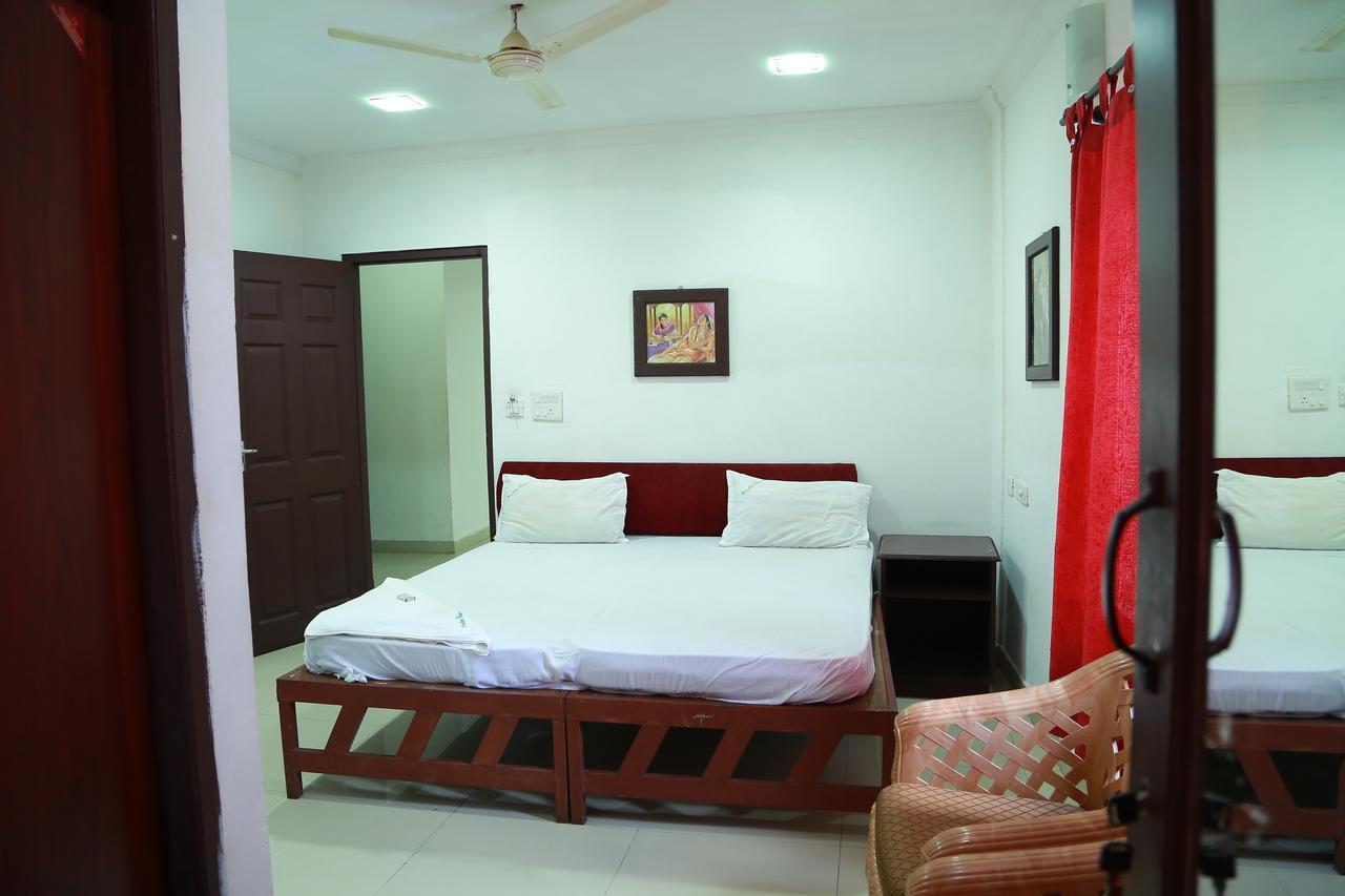 Swades Residency Cheruvalli Ngoại thất bức ảnh